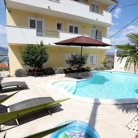 Apartments Sakal Τρογκίρ Εξωτερικό φωτογραφία