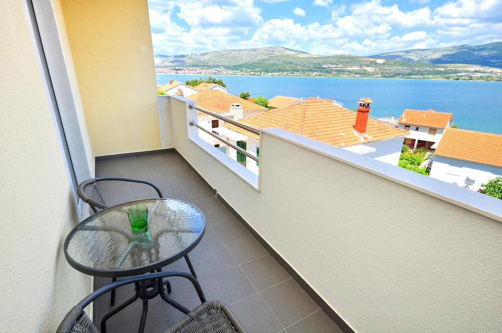 Apartments Sakal Τρογκίρ Δωμάτιο φωτογραφία