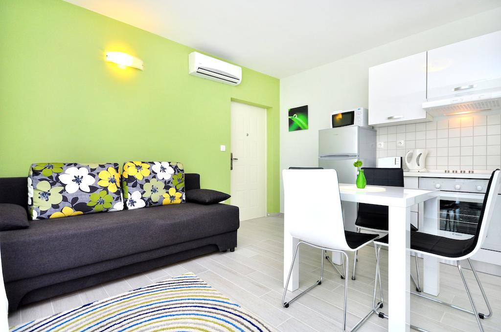 Apartments Sakal Τρογκίρ Δωμάτιο φωτογραφία
