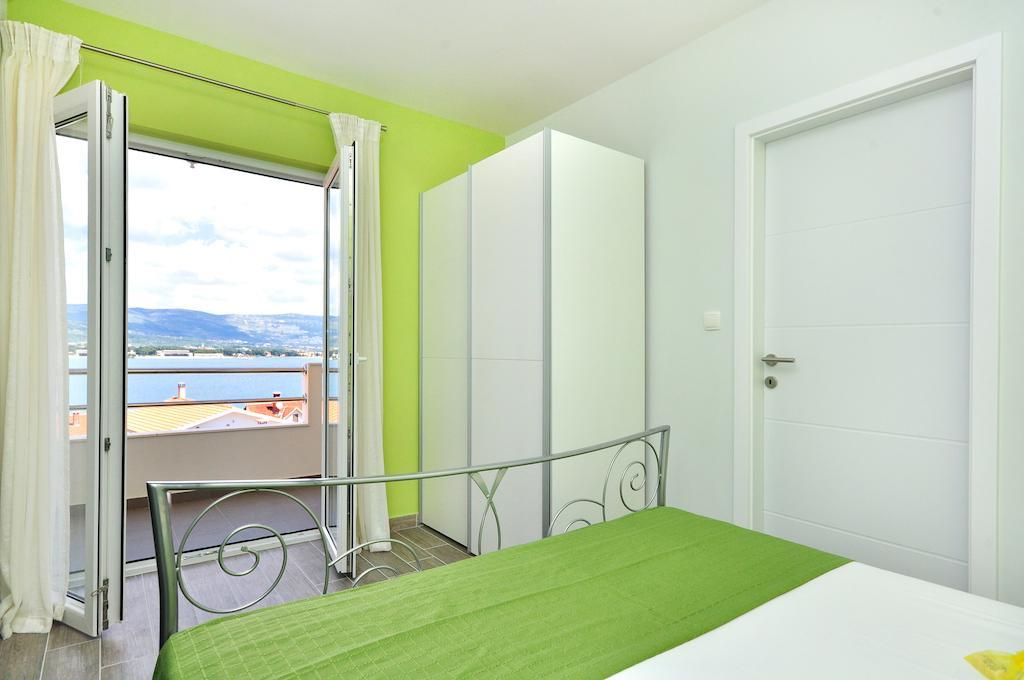 Apartments Sakal Τρογκίρ Δωμάτιο φωτογραφία