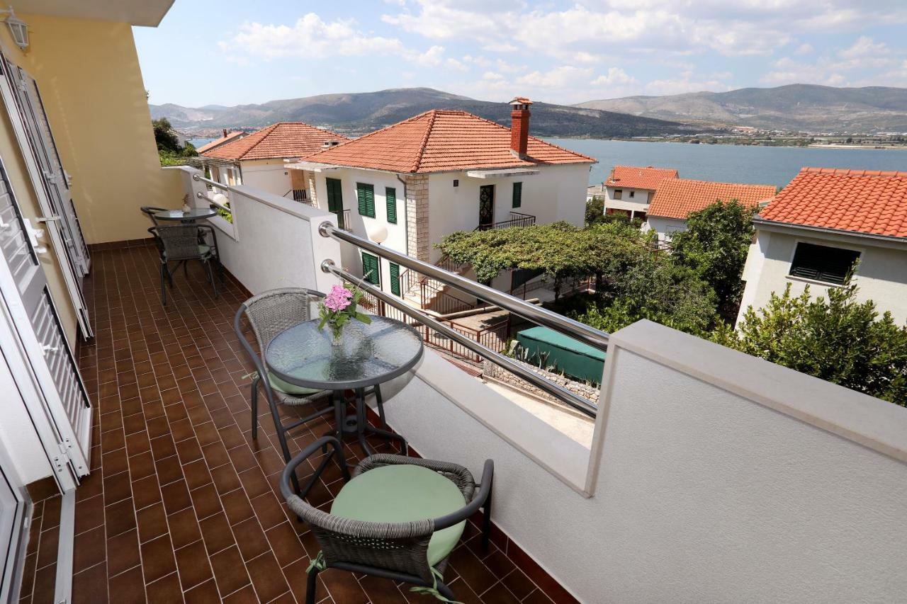 Apartments Sakal Τρογκίρ Εξωτερικό φωτογραφία